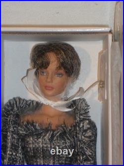 Tonner, Tyler Wentworth, Sydney Chase Panache Special Edition TW9421 NRFB