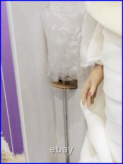 Tonner Tyler Wentworth Sydney Chase Show Stopping Doll TW2406 NRFB LE 1500