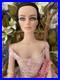 Tonner-Tyler-Wentworth-Sydney-Chase-The-Eyes-Have-It-16-doll-LE200-01-crk