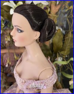 Tonner Tyler Wentworth Sydney Chase The Eyes Have It 16 doll LE200