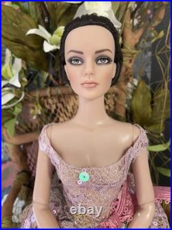 Tonner Tyler Wentworth Sydney Chase The Eyes Have It 16 doll LE200