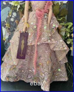 Tonner Tyler Wentworth Sydney Chase The Eyes Have It 16 doll LE200