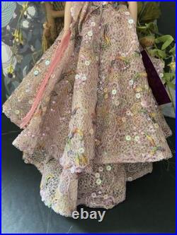 Tonner Tyler Wentworth Sydney Chase The Eyes Have It 16 doll LE200