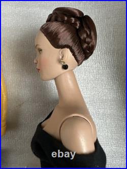 Tonner Tyler Wentworth TDLM THEATRE DE LA MODE GOLDEN GLORY 16 DRESSED DOLL LE