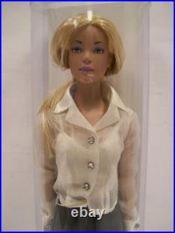 Tonner-Tyler Wentworth TW0202 Ready to Wear Summer Doll withORIGINAL BOX jkdla