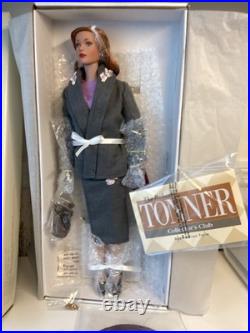 Tonner Tyler Wentworth Theatre De la Mode Longchamp Fleuri Red Head Doll NIB