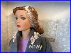 Tonner Tyler Wentworth Theatre De la Mode Longchamp Fleuri Red Head Doll NIB
