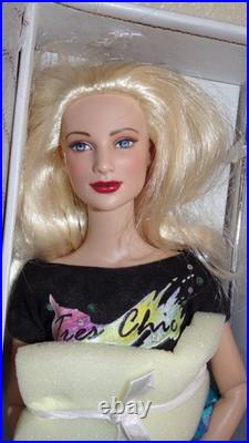 Tonner Tyler Wentworth Tres Chic Denim Charlotte Doll with Box & Accessories