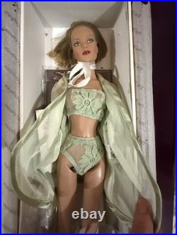 Tonner Tyler Wentworth Tyler Trends 16 Doll