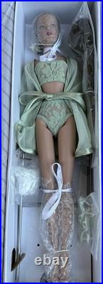 Tonner Tyler Wentworth Tyler Trends 2005 NRFB Blonde Doll + Extra Brunette Wig