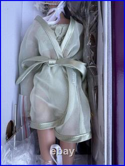 Tonner Tyler Wentworth Tyler Trends 2005 NRFB Blonde Doll + Extra Brunette Wig