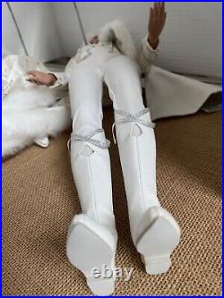 Tonner Tyler Wentworth WINTER FANTASY vinyl DOLL from the 2006 Convention LE50