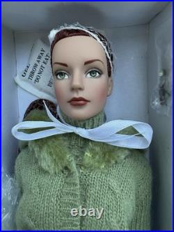 Tonner Tyler Wentworth WINTERGREEN Sydney 16 Fashion Doll NRFB TW2410 LE