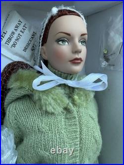 Tonner Tyler Wentworth WINTERGREEN Sydney 16 Fashion Doll NRFB TW2410 LE