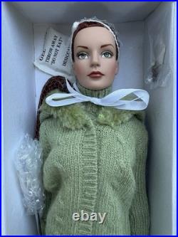 Tonner Tyler Wentworth WINTERGREEN Sydney 16 Fashion Doll NRFB TW2410 LE