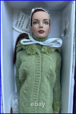 Tonner Tyler Wentworth WINTERGREEN Sydney 16 Fashion Doll NRFB TW2410 LE