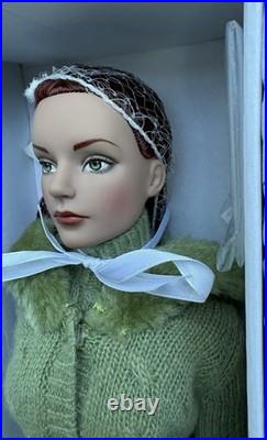 Tonner Tyler Wentworth WINTERGREEN Sydney 16 Fashion Doll NRFB TW2410 LE