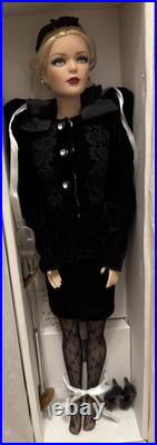 Tonner Tyler Wentworth Wentworth Dynasty 16 Fashion Doll BW BODY Tonner Tyler Wentworth Wentworth Dynasty 16 Fashion Doll BW BODY