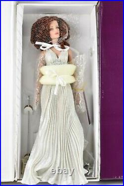 Tonner Tyler Wentworth Winter Flame Sydney Chase Convention Doll LE T6TWSD26 NEW