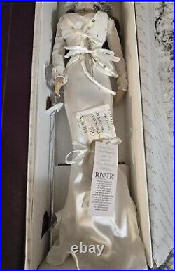 Tonner Tyler Wentworth Winter Romance 16 Fashion Doll In Box -le 300