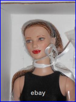 Tonner, Tyler Wentworth doll, Basic Black Charlotte T7-TWBD-07 NRFB Tonner, Tyler Wentworth doll, Basic Black Charlotte T7-TWBD-07 NRFB