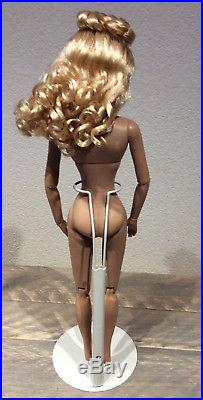 Tonner Tyler Wentworth doll nude naked Shauna Kit Asleigh blonde 40s hairstyle