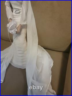 Tonner Tyler wentworth RTW Suzette blonde 16 Doll Fully Dressed