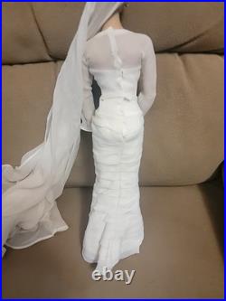 Tonner Tyler wentworth RTW Suzette blonde 16 Doll Fully Dressed Tonner Tyler wentworth RTW Suzette blonde 16 Doll Fully Dressed