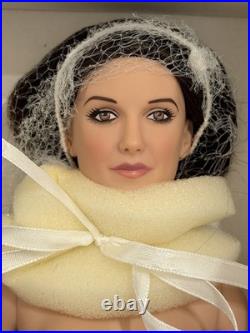 Tonner Vampire Diaries Nina Elena Gilbert Tyler Wentworth Robert Tonner Doll 17