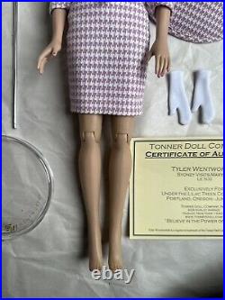 Tonner Wentworth 2004 Collection Sydney Visits Maryhill 16 Dressed Fashion Doll