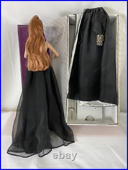 Tonner Wentworth Sydney Chase 16 Fashion Doll DARK EMBRACE