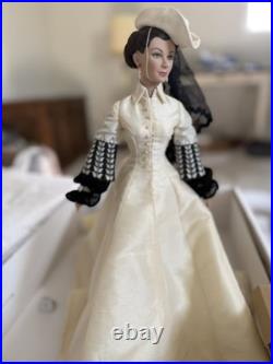 Tonner doll 16, Gone With The Wind, Scarlett, Race Horses All Dressed