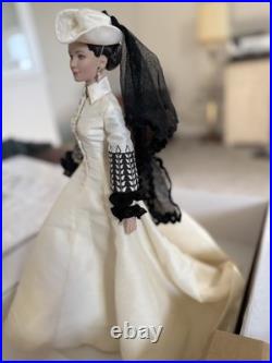 Tonner doll 16, Gone With The Wind, Scarlett, Race Horses All Dressed