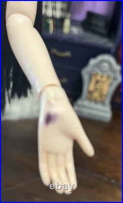 Tonner doll tyler wentworth Gothic