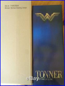 Tonner -gal Godot Wonder Woman Training Armor-no Sword, Shield, Stand-nrfb-sale