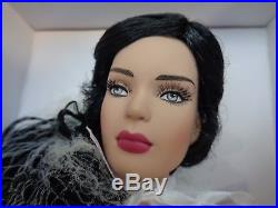 Tonner-marley's Chic City Lights Dressed Doll New-16 (tyler Head Sculpt)