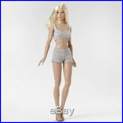 Tonner/phyn&aero-just Rayne Platinum (in Another Wig)16rt101body-actual Photos