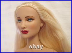Tres Chic Denim Charlotte Nude Tonner Doll 2006 Tyler Wentworth BW Body Blonde Tres Chic Denim Charlotte Nude Tonner Doll 2006 Tyler Wentworth BW Body Blonde