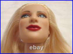 Tres Chic Denim Charlotte Nude Tonner Doll 2006 Tyler Wentworth BW Body Blonde Tres Chic Denim Charlotte Nude Tonner Doll 2006 Tyler Wentworth BW Body Blonde