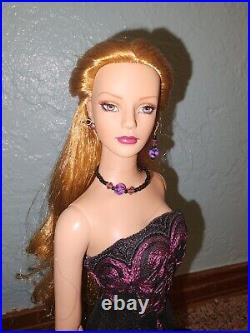 Tyler Sydney Tonner Wentworth Doll With Ooak Mermaid Black Silk Gown