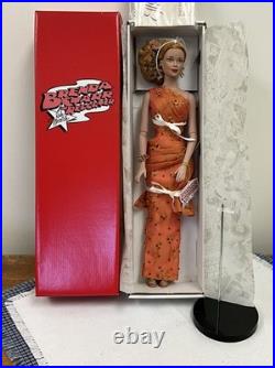 Tyler Wentworth 16 Doll Robert Tonner Brenda Starr Maharaja's Ball + Stand