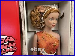 Tyler Wentworth 16 Doll Robert Tonner Brenda Starr Maharaja's Ball + Stand