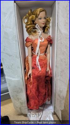 Tyler Wentworth 16 Doll Robert Tonner Brenda Starr Maharajas Ball Stand G2U