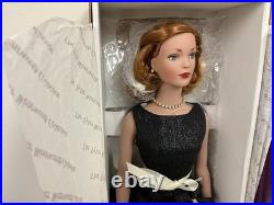 Tyler Wentworth 16 Doll Robert Tonner Champagne And Caviar & Stand + Box