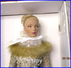 Tyler Wentworth Anniversary Gala NRFB, gorgeous doll