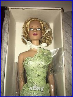 Tyler Wentworth Collection 16 Tonner Doll Company ENVY Brand New