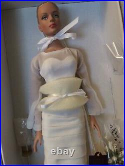 Tyler Wentworth Collection Show Stopping Sydney Fashion Doll NIB