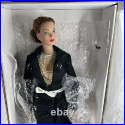 Tyler Wentworth Collection Theatre De La Mode Le Petit Ensemble Noir Doll VTG