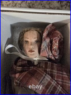 Tyler Wentworth ENGLAND EXCURSION DISPLAY DOLL16 Tonner 2002 Outfit & Doll