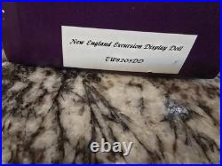 Tyler Wentworth ENGLAND EXCURSION DISPLAY DOLL16 Tonner 2002 Outfit & Doll